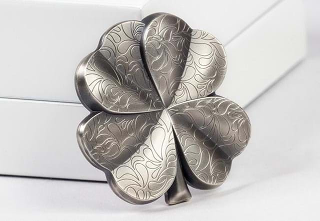 2018 Silver Fortune Four Leaf Clover Shape Silver Coin Reverse