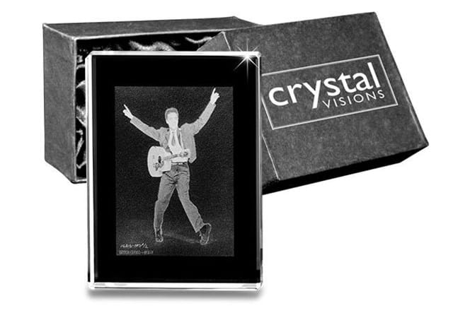 Elvis Glass Crystal Sculpture1