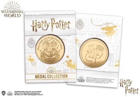 2021 marks the 20th anniversary of the film Harry Potter and the Philosophers Stone. You can now own a stunning commemorative to celebrate this occasion, featuring the Hogwarts crest. In blister card.