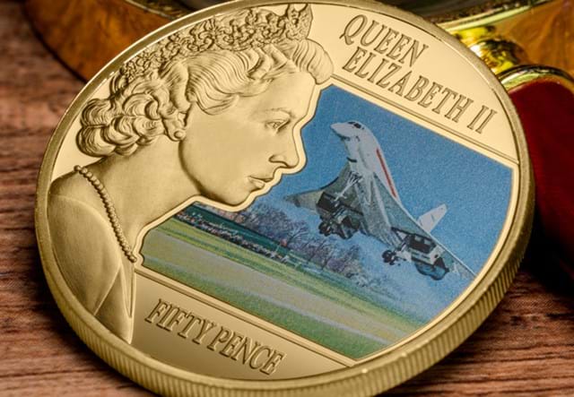 QEII Concorde Gold Plated Coin Lifestyle 02