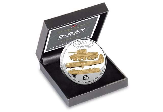D Day 75Th Cuni Proof Five Pound Coin In Display Case