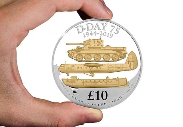 D Day 75Th Guernsey Silver Proof 5Oz Coin In Hand