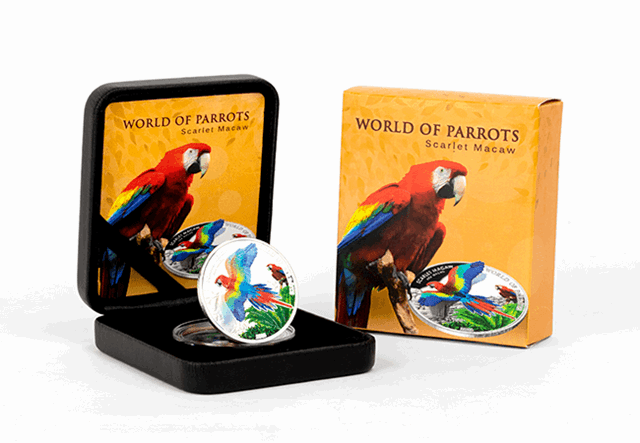 2016-World-of-Parrots-Scarlet-Macaw-Silver-Proof-Coin-in-Display-Case.png