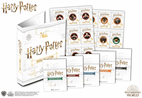 The Official Harry Potter Medal Collection Collector's Album. Comes complete with 5 x Title Pages and 5 x Collection Pages (with space for 45 Official Harry Potter Medals).