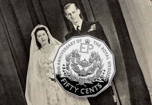 LS-2017-Australian-silver-proof-12-sided-fifty-cents-70th-anniversary-of-Royal-wedding-lifestyle-2.jpg