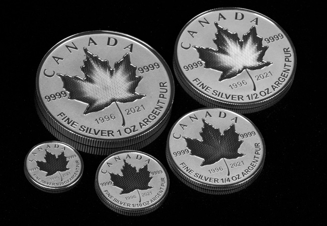 2022 silver maple leaf 2022 silver maple leaf
