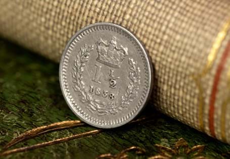 This Queen Victoria Silver Three Half Pence is housed in a tamper proof everslab and presented in a wooden box with certificate of authenticity.