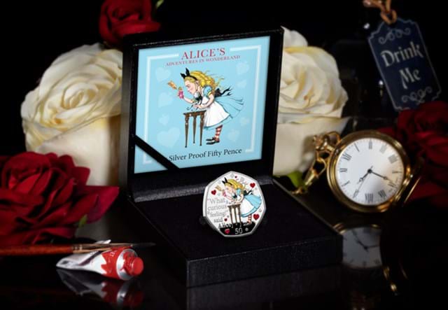 LS-2021-IOM-Alice-in-wonderland-silver-proof-with-colour-print-lifestyle-box.jpg