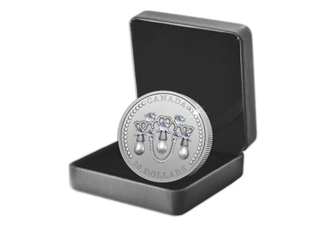 Canada 2021 Lover's Knot Tiara Silver Coin in display box