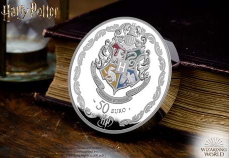 This Harry Potter 5oz coin released by Monnaie de Paris in 2021 features the iconic trio - Ron, Harry and Hermione. With the reverse featuring a full colour Hogwarts Crest. Proof .999 5oz Silver.