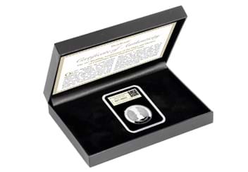 DN-2011-William-and-Kate-10th-wedding-Anniversary-silver-£5-coin-Datestamp-product-images-3.jpg