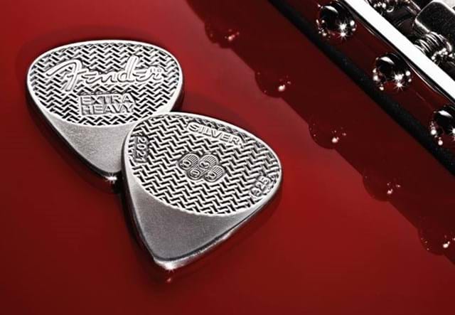 Fender-Sterling-Silver-Playable-Guitar-Pick-Product-Images-Lifestyle-Front-and-Back.jpg
