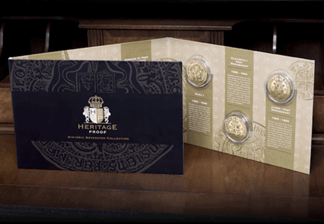 heritage-proof-historic-sovereign-collection-folder-lifestyle-5.png