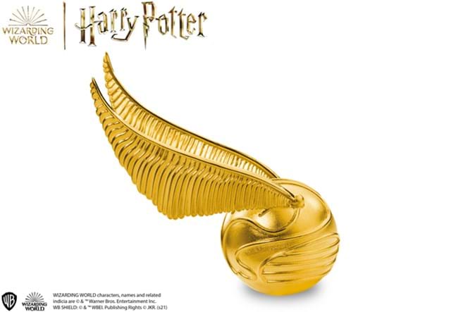 Harry Potter Golden Snitch Coin from the side