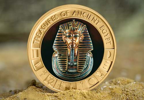 2021 Gold Plated Tutankhamun Coin Lifestyle 02