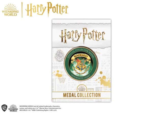 Harry Potter Medal Collection Hogwarts Crest Packaging