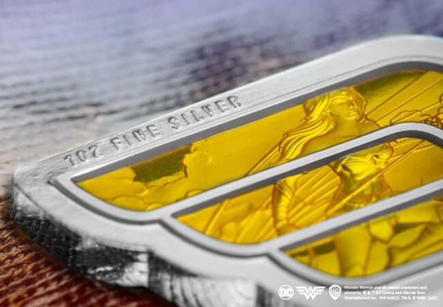 Wonder Woman Shaped Coin Reverse Close Up
