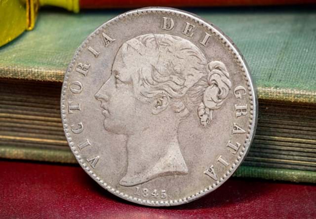 Queen Victoria Silver Crown Collection The Young Head Obverse