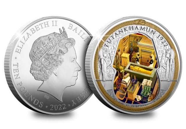 Outer Coin Design Of Tutankhamun Masterpiece With Coin Obverse