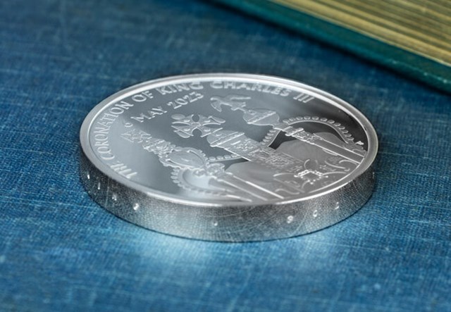 King Charles III Coronation Silver Piedfort £5 Lifestyle 5