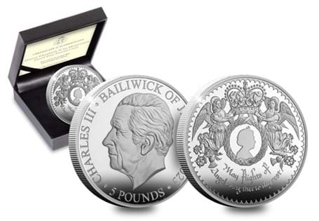 This stunning British Isles Proof £5 is a heartfelt tribute to a reign which shaped history and touched countless lives, one year after Her Late Majesty’s passing.