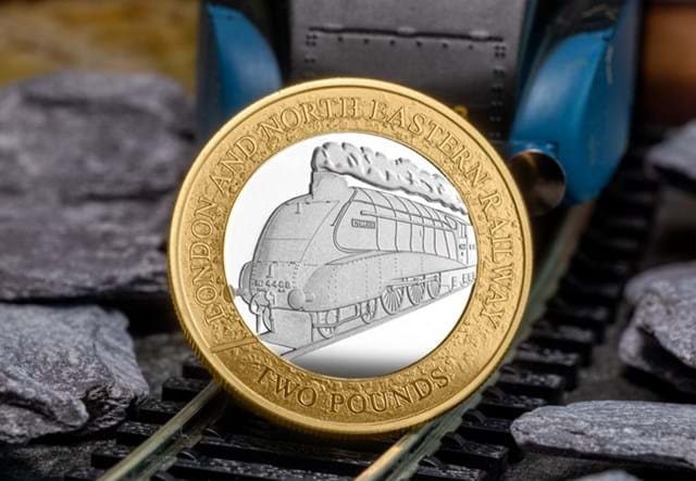 Railway £2 Silver Set Lifestyle 05