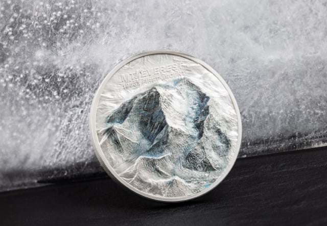 Everest Coin Product Page Images (DY) 4