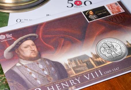 Features a Henry VIII customised label with Royal Mail 1st class stamp, postmarked on the 1/1/09 alongside the 2009 UK Henry VIII £5 Coin. The cachet design shows Henry & his home 'Hampton Palace'. 