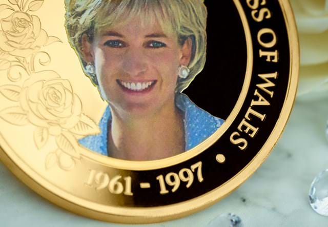Princess Diana Supersized 5 Dollar Lifestyle 04