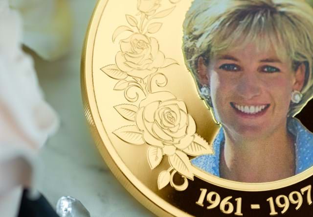 Princess Diana Supersized 5 Dollar Lifestyle 05