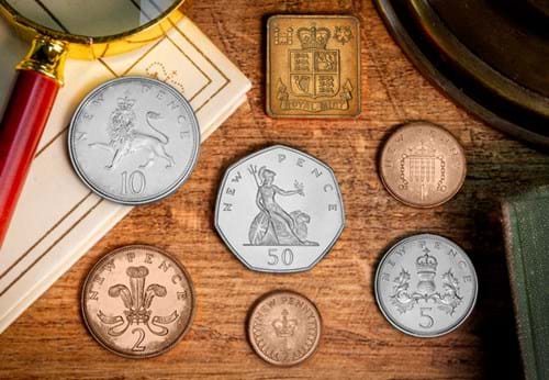 UK 1971 Proof Set Lifestyle 04
