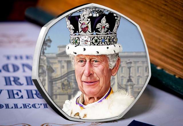 Coronation Commemorative Page Lifestyle 03