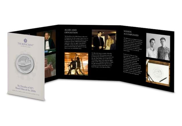 128P UK 2024 Decades Of Bond 2000S BU £5 Coin Pack Open Inside