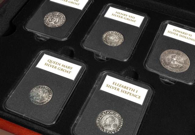 House Of Tudor Silver Set Lifestyle 02