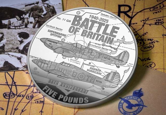 Battle Of Britain Silver £5 Set Lifestyle 03