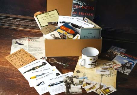 This Battle of Britain Tribute box contains collectable pieces such as replica memorabilia, bespoke mug, postcards, a keyring and 1940-dated coin