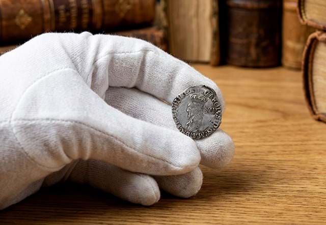 Charles I Shilling Lifestyle In Hand