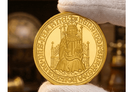 Your King Henry VII Sovereign Replica has been plated in 24 gold and honours one of the most famous coins in history.