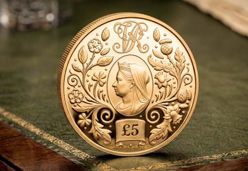 2026 Queen Victoria Gold £5 Lifestyles 1