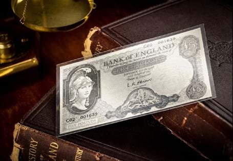 Fine silver reproduction of the Britannia £5 banknote. Containing 5g of silver and measuring 118mm x 67mm this note has been laminated to protect against its delicate nature and allow handling.